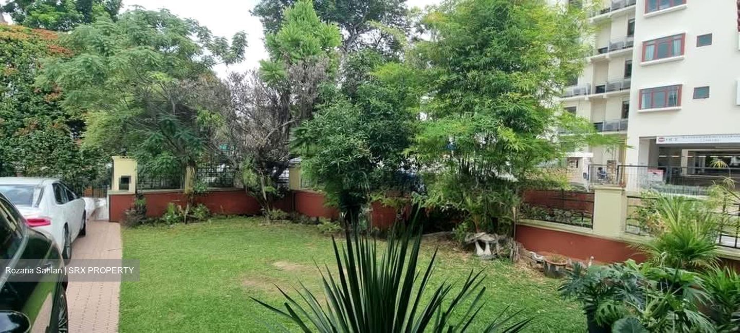 Lorong Sarina (D14), Terrace #604398941